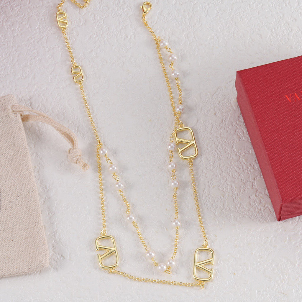 Valentino Pearl Necklace