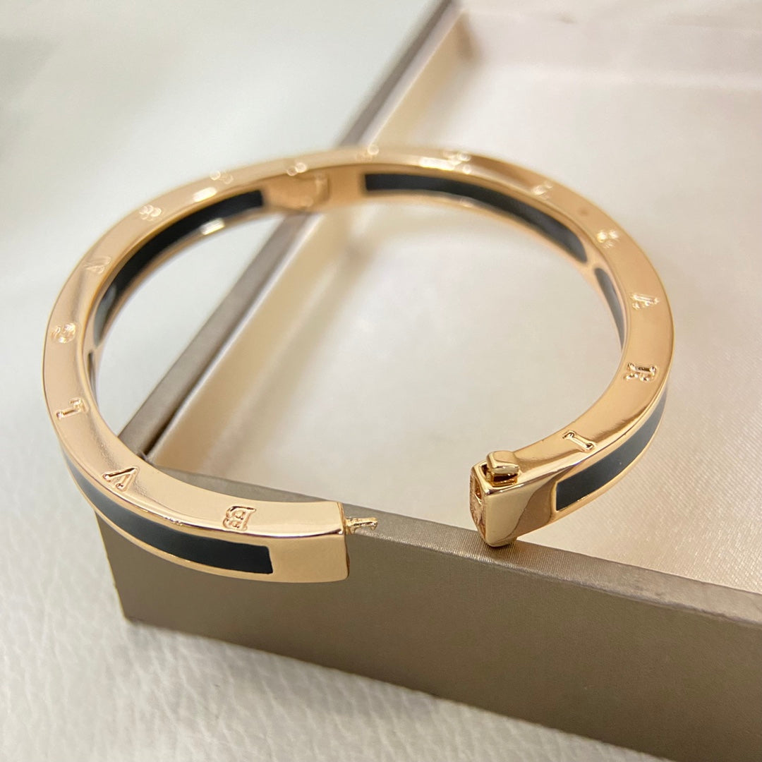 BVLG Opening Bangle